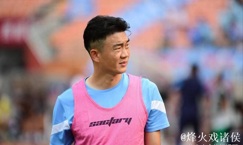 “戴琳陷入欠债风波”登上热搜,这些年他究竟经历了哪些波折? “戴琳陷入欠债风波”登上热搜,这些年他究竟经历了哪些波折?