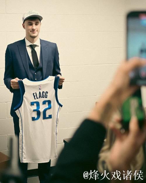 今日18岁弗拉格创NBA79年首例纪录