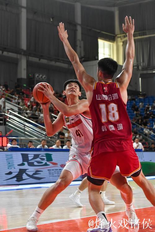 CBA俱乐部杯:山西汾酒战胜广东东阳光 CBA俱乐部杯:山西汾酒战胜广东东阳光